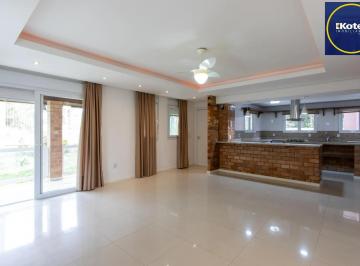 Casa · 308m² · 3 Quartos · 4 Vagas · Casa de alvenaria, com 3 dormitórios, 1 suíte, living, cozinha, lavanderia, chur