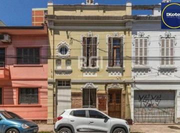 Casa · 490m² · 3 Quartos · Casa para Venda - 490m², 3 dormitórios, sendo 1 suites, Floresta