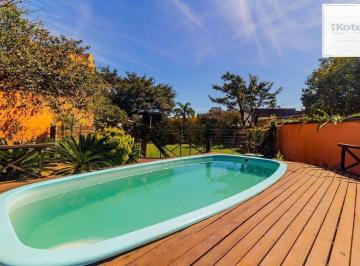 Casa · 293m² · 3 Quartos · 6 Vagas · Casa de 3 dormitórios, no Bairro Ponta Grossa - Porto Alegre