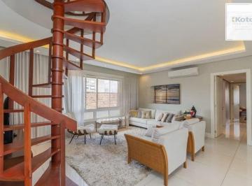 Apartamento · 235m² · 3 Quartos · 2 Vagas · Cobertura 3 quartos, 235² privativos, com piscina, no Moinhos de Vento