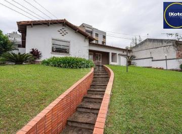 Casa · 285m² · 3 Quartos · 3 Vagas · Casa no bairro Petrópolis de 3 dormitórios