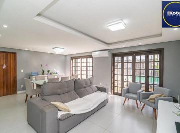 Casa · 277m² · 3 Quartos · 4 Vagas · Casa 03 dormit (suíte e closet) e 4 vagas, na Vila Ipiranga, em Porto Alegre, RS
