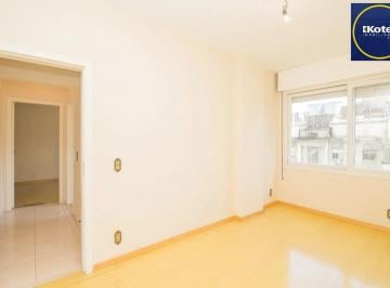 Apartamento · 52m² · 2 Quartos · Apartamento de 2 quartos com 51 metros privativos na Av: Senador Salgado Filho