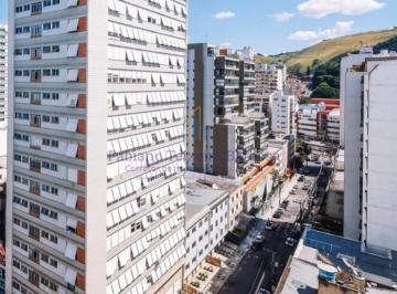 202507081950517054.jpg · Apartamento 4/4, suíte, 1 vaga, elevador no Centro, Rua Dr. Gil Horta com 200 m2 à venda por R$ 799.