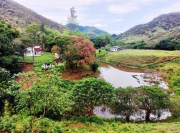 202510141935438965.jpg · Fazenda para Venda em Cachoeiras de Macacu, Papucaia, 3 dormitórios, 1 suíte, 2 banheiros, 2 vagas