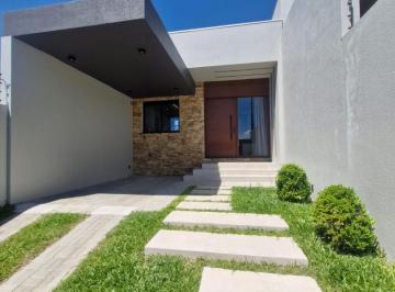 Casa · 108m² · 3 Quartos · 2 Vagas · PORTEIRA FECHADA
