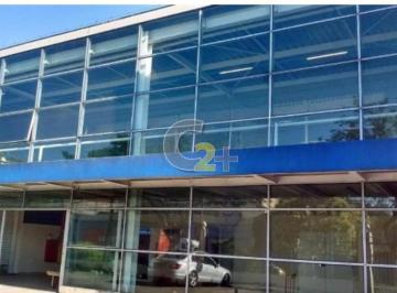 Comercial · 9370m² · 30 Vagas · Galpão comercial para locação no Pari com 30 vagas de garagem e 9370m2