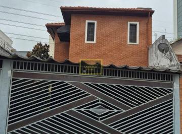 Comercial · 230m² · 4 Vagas · Sobrado Comercial de 230m² próximo do Metrô Alto do Ipiranga