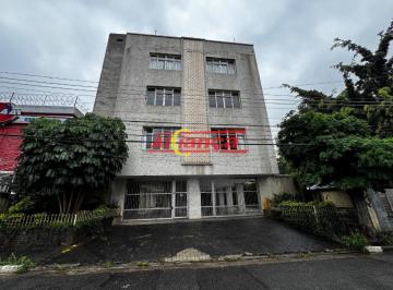 Apartamento · 200m² · 3 Quartos · 3 Vagas · Apartamento para locação 200m² com 3 quartos sendo 1 suite, Centro