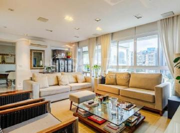 Apartamento · 168m² · 4 Quartos · 3 Vagas · Apartamento reformado com varanda gourmet na Vila Madalena