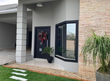 Casa · 234m² · 3 Quartos · 2 Vagas · CASA AVERBADA NO CENTRO DE PIRABEIRABA