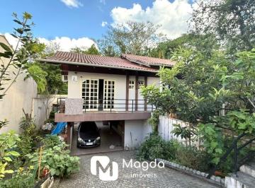 Casa · 376m² · 3 Quartos · 3 Vagas · Casa à venda no bairro Água Verde - Blumenau/SC