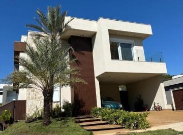 Foto 01 · Casa de luxo em condomínio: 4 quartos, 4 suítes, 2 salas, 6 banheiros, 4 vagas na Chácara Ondina, So