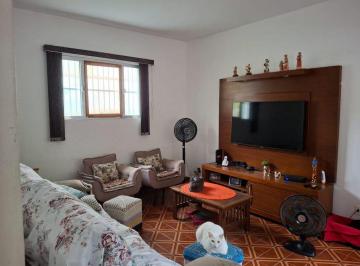 rl5n8cy2odfjzjc0odblzde0_md · Casa com 3 dormitórios + edícula no Estuário