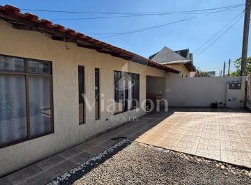 Casa · 180m² · 3 Quartos · 2 Vagas · Casa com terreno à venda no Orleans Curitiba, 360m², com duas casas no mesmo terreno