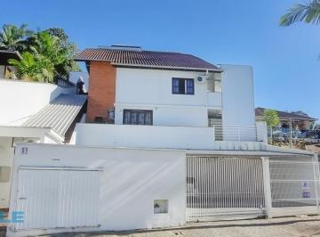 Apartamento · 15m² · 1 Quarto · MOBILIADO - BAIRRO FORTALEZA - ALUGUEL DE TEMPORADA - SEM FIADOR
