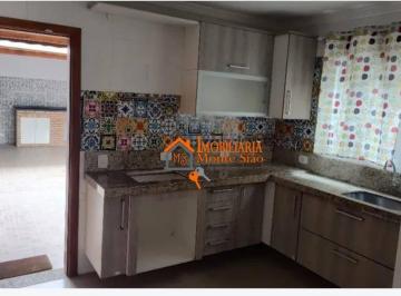 5bc6d92789759c38910fc6c57948e92daaf38058 · Sobrado com 3 dormitórios à venda, 135 m² por R$ 620.000,00 - Jardim Adriana - Guarulhos/SP