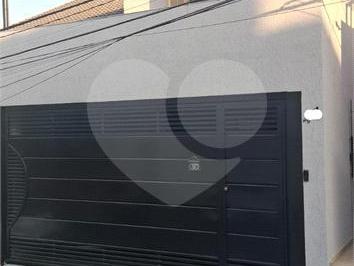 Casa · 190m² · 4 Quartos · 2 Vagas · Casa com 4 quartos à venda em Vila guaca - SP