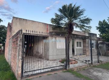 Foto 01 · Casa 2 dormitórios de esquina em Cachoeirinha, Jardim Do Bosque