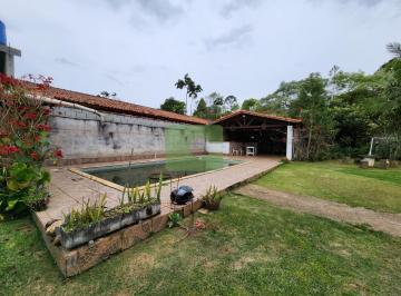 Rural de 5 quartos, Biritiba-Mirim · Chácara completa! pé no asfalto e próximo a cidade!
