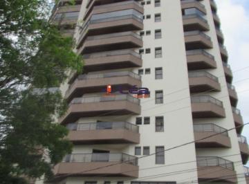 Foto 01 · Imperdível oportunidade de investimento: Apartamento com 3 quartos e 3 vagas de garagem no Centro de