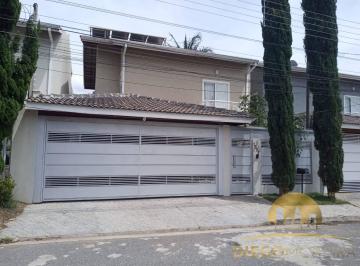 Casa · 145m² · 3 Quartos · 2 Vagas · Casa à Venda em Atibaia – Vista para a Pedra Grande