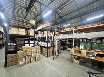 Galpão Comercial/Industrial à Venda em santos · Galpão Comercial/Industrial à Venda em santos