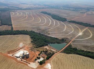 Rural , Luziânia · Linda fazenda vende de porteira fechada em Luziania- Go. 