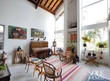 Casa · 425m² · 3 Quartos · 3 Vagas · Capital Ville - Sobrado com suíte térrea, vista permanente e bosque privativo no Capital Ville – Jun
