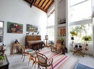 Casa · 425m² · 3 Quartos · 3 Vagas · Capital Ville - Sobrado com suíte térrea, vista permanente e bosque privativo no Capital Ville – Jun
