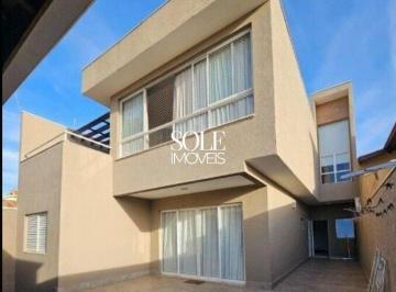 Casa · 389m² · 3 Quartos · 3 Vagas · Casa à venda no Quinta das Videiras com 390 m² de construção e área gourmet completa