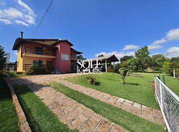 Casa · 171m² · 3 Quartos · 3 Vagas · Colinas de Inhandjara - Casa com 3 Suítes, Varanda Gourmet, Spa, Jardim e Garagem para 3 Carros