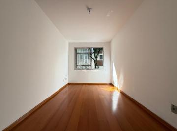 Apartamento · 38m² · 1 Quarto · Apartamento de 1 dormitório à venda no Centro Histórico, com 38m² privativos, excelente iluminação n