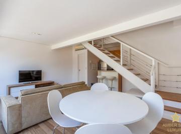 Apartamento · 63m² · 1 Quarto · 1 Vaga · Charmoso Loft com Mezanino Perto do Shopping JK