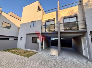 Casa · 124m² · 3 Quartos · 3 Vagas · Casa em Uberaba, Curitiba/PR de 124m² 3 quartos à venda por R$ 685.000,00