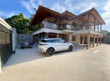 Casa · 223m² · 6 Quartos · 3 Vagas · Casa em Itaipu, Niterói/RJ de 223m² 6 quartos para locação R$ 15.000,00/mes