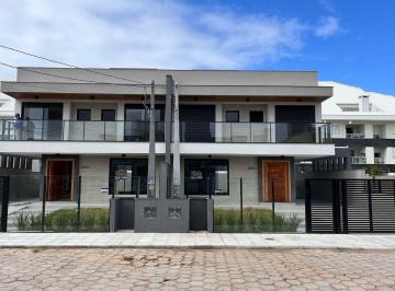 Casa · 215m² · 4 Quartos · 2 Vagas · Casa em Ingleses do Rio Vermelho, Florianópolis/SC de 215m² 4 quartos à venda por R$ 1.590.000,00