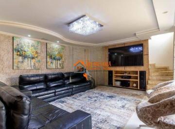 Casa · 295m² · 3 Quartos · 6 Vagas · Sobrado em Cocaia, Guarulhos/SP de 0m² 3 quartos à venda por R$ 1.100.000,00