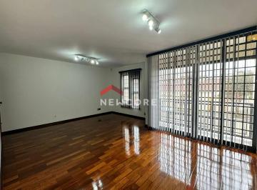 Casa · 256m² · 3 Quartos · 4 Vagas · Casa em Rua Adão Schimidt - Nova América - Piracicaba/SP