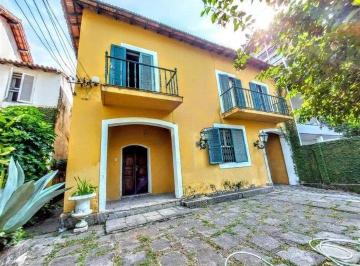 3ee1ff7f47c660aac411e64686910d3c75d88ea5 · Casa colonial exclusiva com segurança 24h e vizinhança de alto padrão