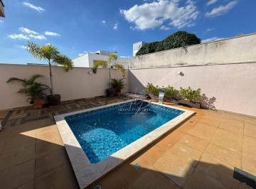 e928ca04126dd34ad0cf479eb4d0ad896bbd94c3 · Casa com 4 dormitórios, sendo 2 suítes, piscina à venda, 209 m² por R$ 1.250.000 - Condomínio Villag