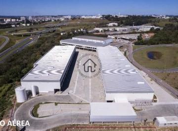 Comercial · Galpão para locação no Condomínio Modular em Jundiaí.