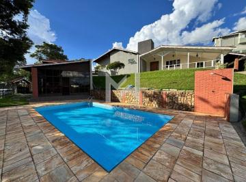 Casa · 917m² · 4 Quartos · 2 Vagas · Casa térrea à venda no Condomínio Estância Marambaia em Vinhedo - SP