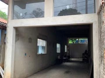 Casa · 217m² · 3 Quartos · 2 Vagas · Centro de Iperó – Imóvel Residencial + Comercial!