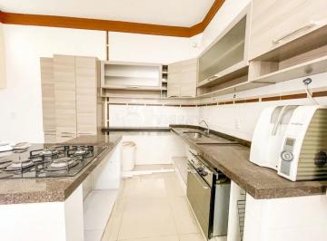Casa · 100m² · 4 Quartos · 2 Vagas · Casa para alugar com 4 quartos, Bela Vista - Jundiaí/SP
