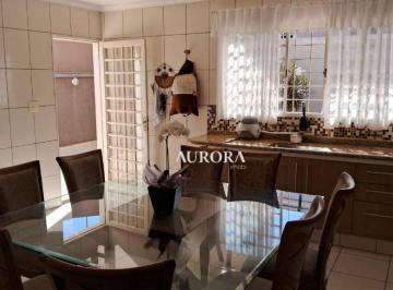 1f0af03a862bde89380a95200fbd0840416ab99f · Sobrado com 4 dormitórios à venda, 289 m² por R$ 845.000,00 - Califórnia - Londrina/PR