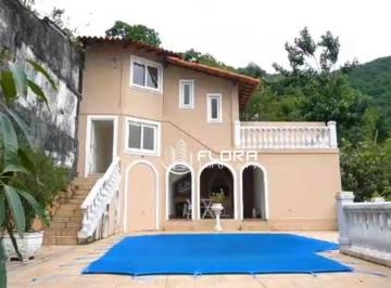 b01425305aeffeabad38c56d78e95f923932d2b5 · Casa com 3 quartos à venda, 400 m² por R$ 1.980.000 - Charitas - Niterói/RJ