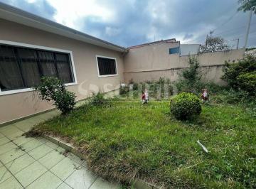 Casa · 140m² · 2 Quartos · 4 Vagas · Casa com 2 Quartos e 3 banheiros à Venda, 140 m² por R$ 700.000