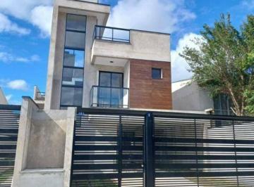 8621fcdbfcd0bc7502afcf3cc5416b9e6a43d095 · Sobrado com 3 dormitórios à venda, 141 m² por R$ 1.050.000,00 - Capão Raso - Curitiba/PR
