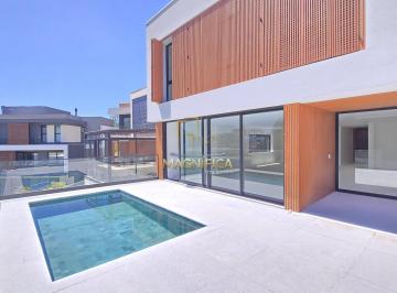 Casa · 671m² · 5 Quartos · 5 Vagas · Casa de Alto Padrão em Condomínio Fechado – Santa